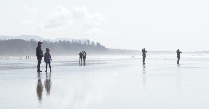 DSC02934 People on a beach